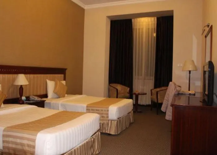 Aloha Halong Hotel