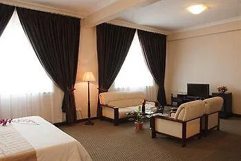 Aloha Halong Hạ Long