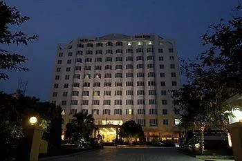 Hotel Aloha Halong