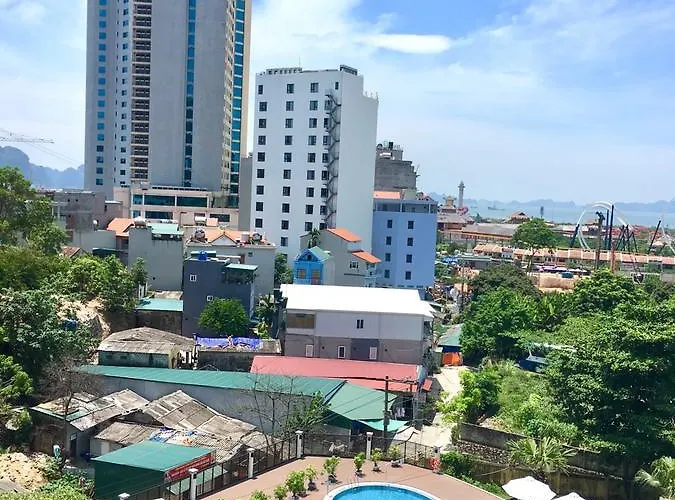 Aloha Halong Hạ Long