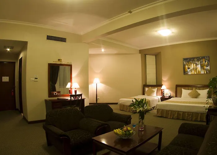 Aloha Halong Hotel 4*