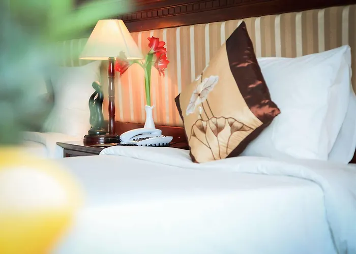 Aloha Halong 4*