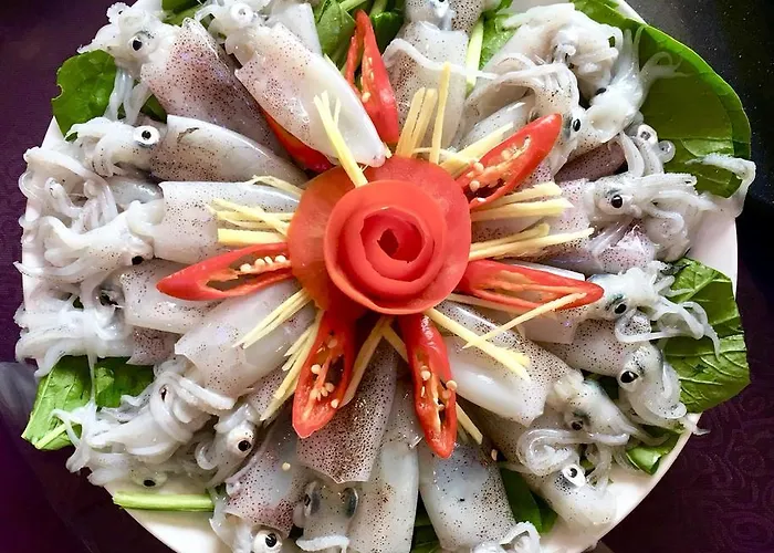 Aloha Halong Hạ Long